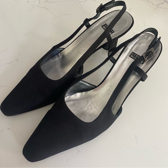 Vintage Stuart Weitzman evening pumps! - Picture 5 of 8